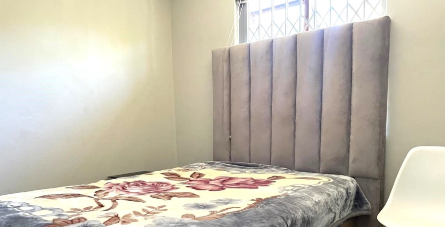 2 Bedroom Property for Sale in Table View Western Cape